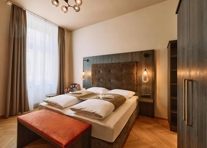 Urban Rathaus - Self Check-in 4* Vídeň