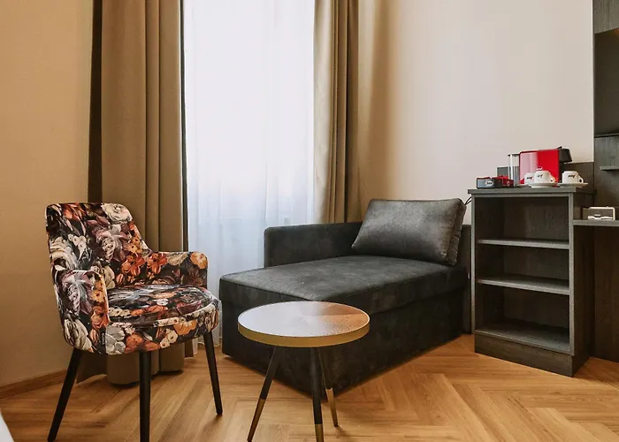 Urban Rathaus - Self Check-in Hotel 4*