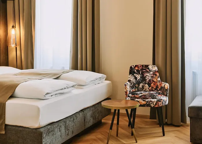 Urban Rathaus - Self Check-in 4*