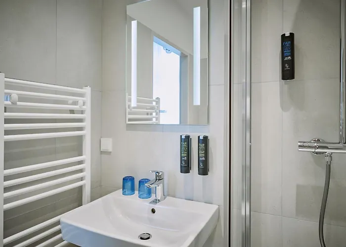 Urban Rathaus - Self Check-in Hotel