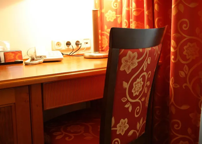 Urban Rathaus - Self Check-in Hotel 4*